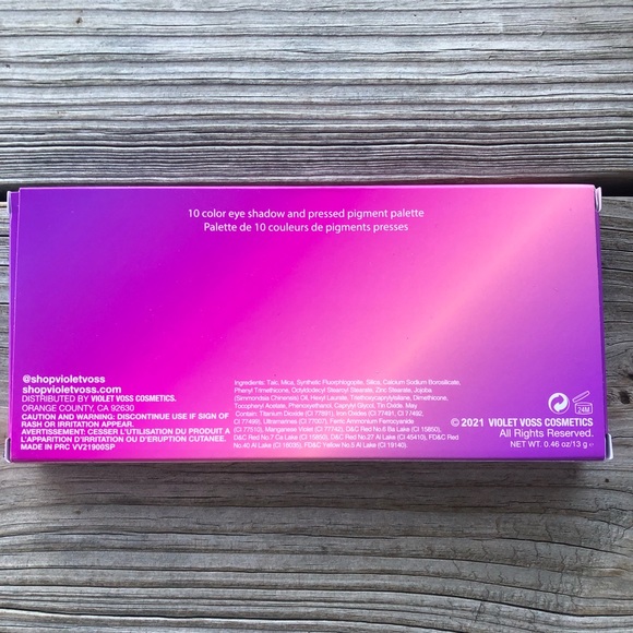 VIOLET VOSS Violet Sunset Eye Shadow & Pressed Pigment Palette - Picture 6 of 9